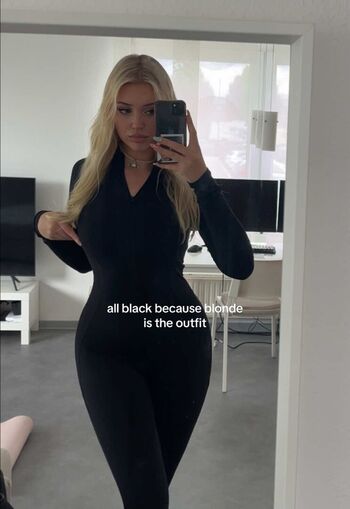 Full leaked Meli   page private photo