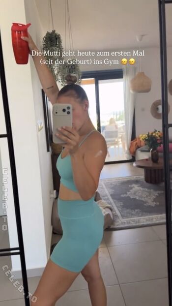 Melina Hoch