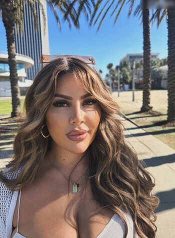 Full leaked Melina million private photo