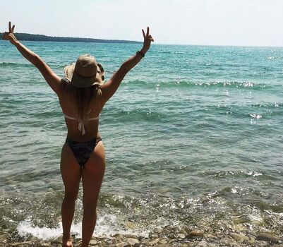 Full leaked Melissa bratic page private onlyfans photo