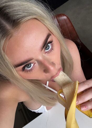 Full leaked Melissa debling page private onlyfans photo