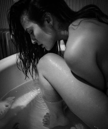 Full leaked Melissa mai page private onlyfans photo