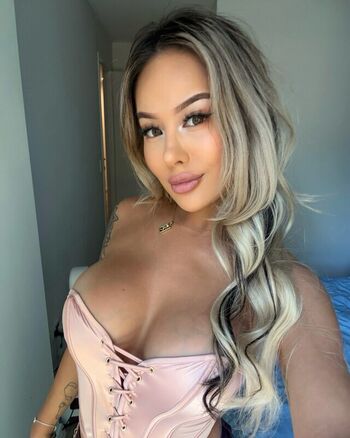 Full leaked Melissaaaxoxoo private photo