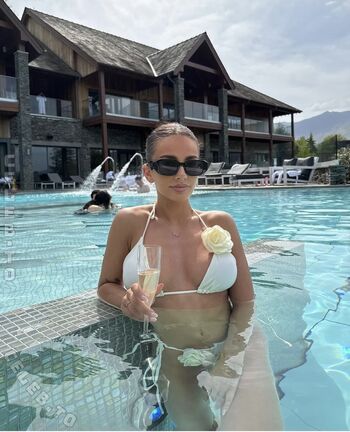 Full leaked Mell richards page private photo