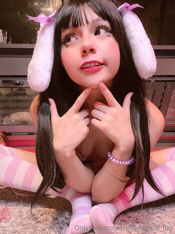 Full leaked Melody mew page private onlyfans photo