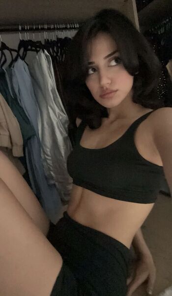 Full leaked Melodymelowo private photo