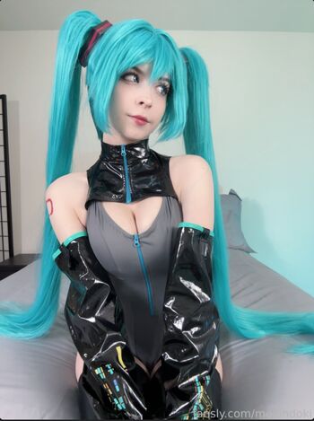 Full leaked Melondoki private onlyfans photo