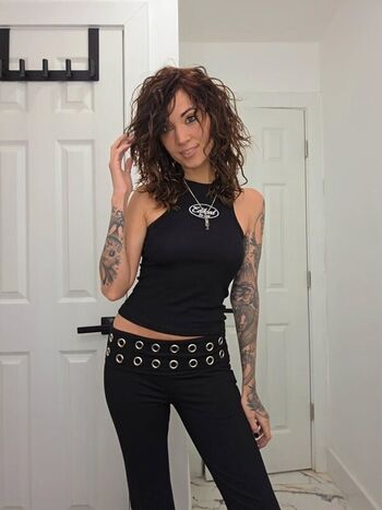 Full leaked Meloniemac private photo
