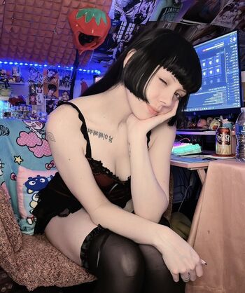 Full leaked Meltymecchamomo private photo