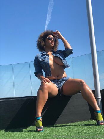 Full leaked Melyssa ford private onlyfans photo