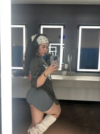 Full leaked Melyyrodzz private photo