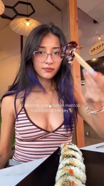 Full leaked Merbemioo private photo