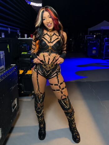 Mercedes Mone
