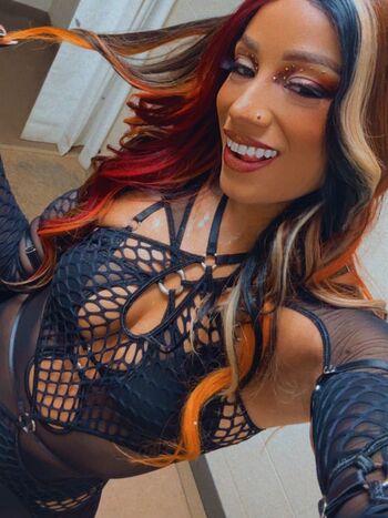 Mercedes Mone
