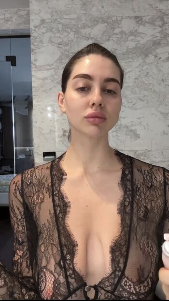 Full leaked Merciere private photo