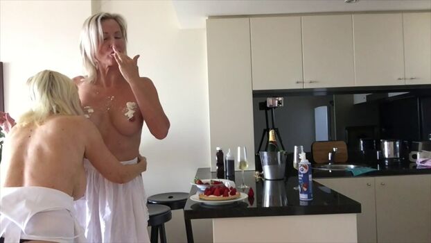 Full leaked Mercury and diamond private onlyfans photo