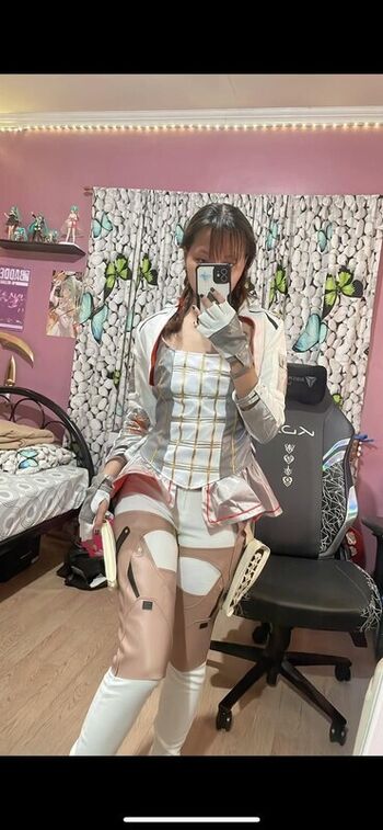 Full leaked Mercyuyu page private photo