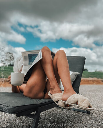 Full leaked Merindahbrooke page private photo