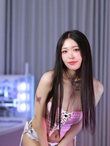 Full leaked Meriolchan private photo