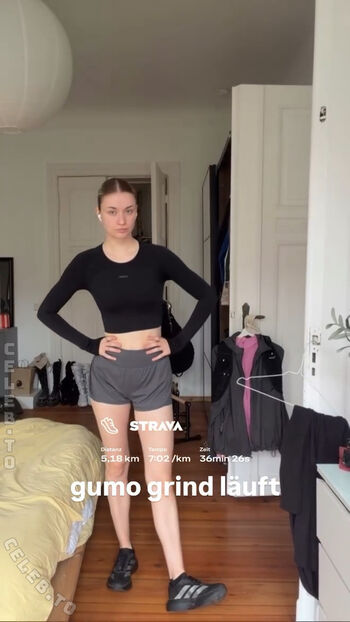 Full leaked Merleperle private photo
