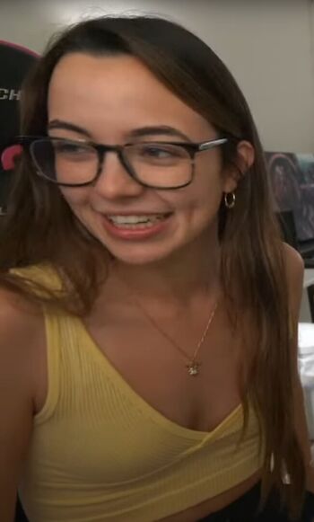 Full leaked Merrell twins page private photo