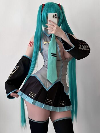 Full leaked Mersweb private photo