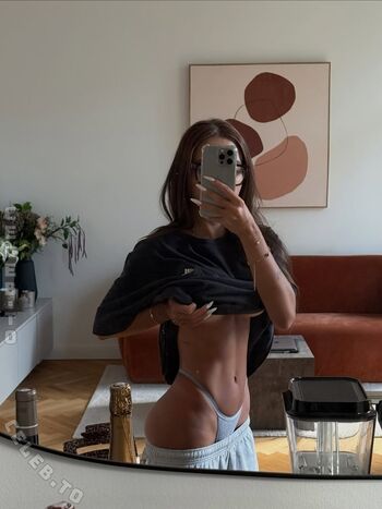 Full leaked Merve ozkan page private onlyfans photo