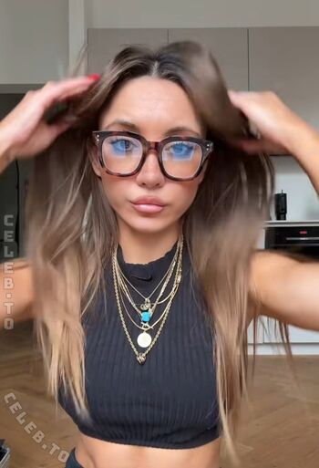 Full leaked Merve ozkan private onlyfans photo