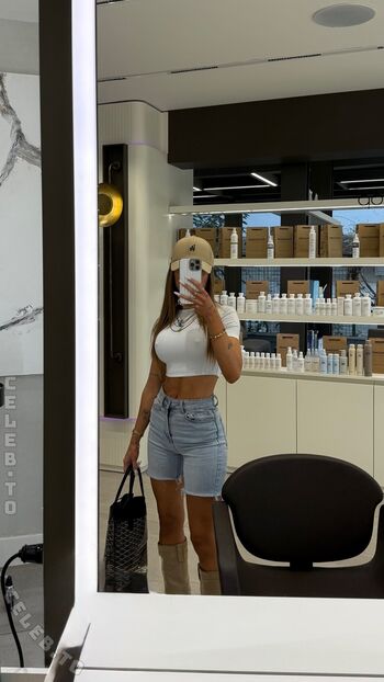 Full leaked Merve ozkan private onlyfans photo