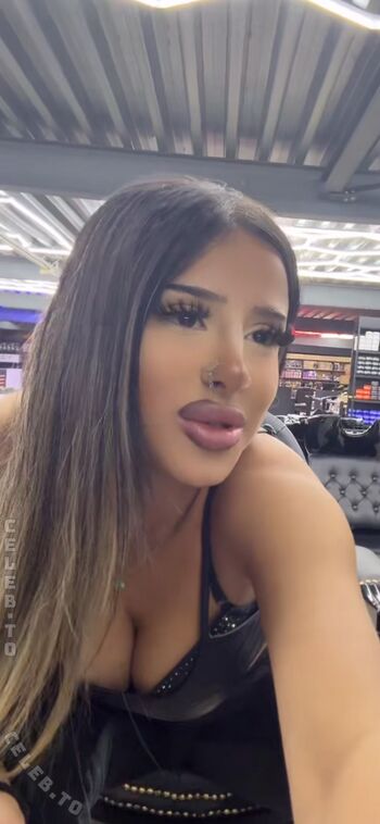 Full leaked Meryamcs private onlyfans photo