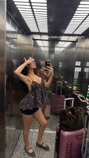 Full leaked Meryberry private photo