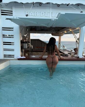 Full leaked Mess vakili private photo
