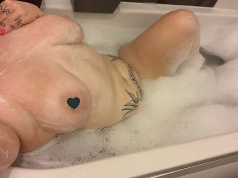 Full leaked Metalbarbie private onlyfans photo