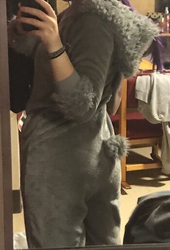 Full leaked Mewkyuuuu private photo