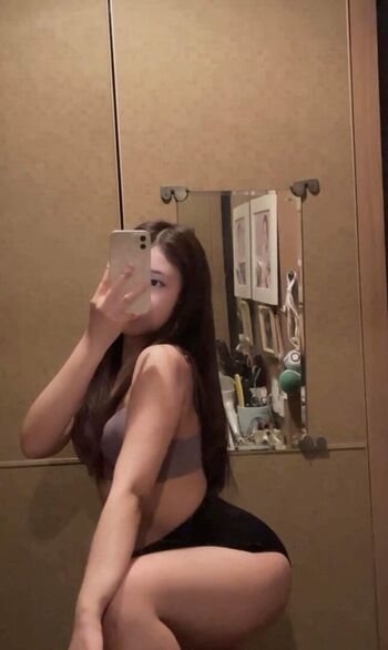 Full leaked Mi blum private photo