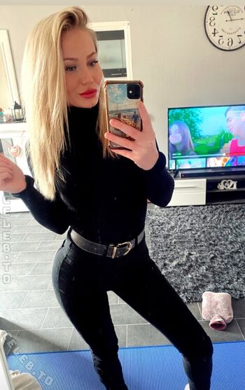 Full leaked Mi lkaaaa private photo