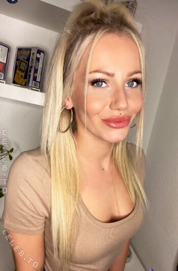 Full leaked Mi lkaaaa private photo