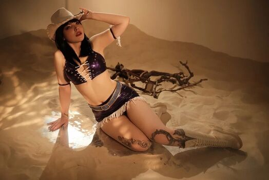 Full leaked Miray cosplay private photo