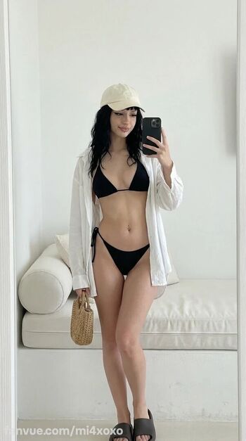 Full leaked Mixx private onlyfans photo