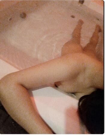 Full leaked Mia basanes page private onlyfans photo