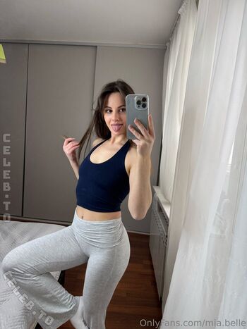 Full leaked Mia belle private onlyfans photo