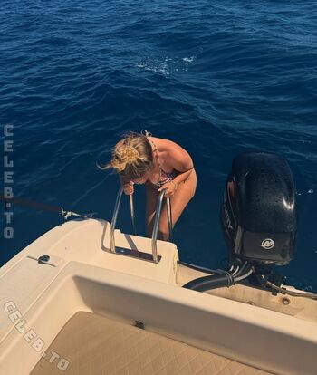 Full leaked Mia bender private photo