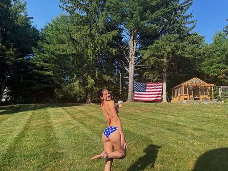 Full leaked Mia fieldman private photo