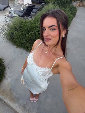 Full leaked Mia green private photo