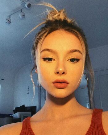 Full leaked Mia jenkins private onlyfans photo