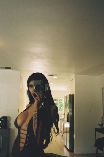 Full leaked Mia khalifa private onlyfans photo