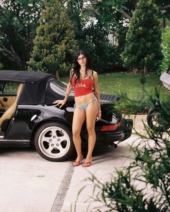 Full leaked Mia khalifa private photo