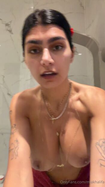 Full leaked Mia khalifa page private photo