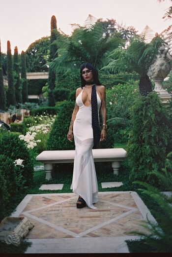 Full leaked Mia khalifa private photo