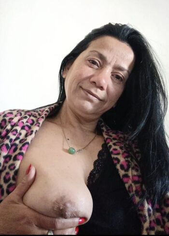 Full leaked Mia khalifa private photo
